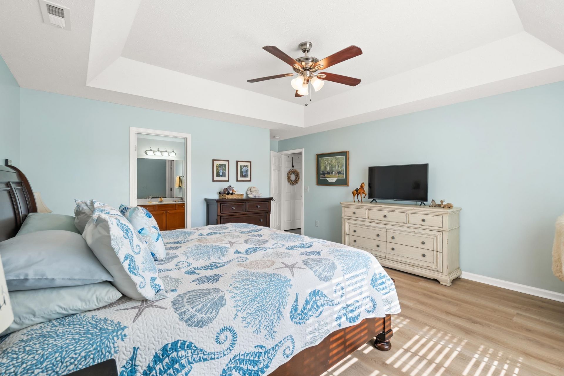 252 Hickory Springs Ct.  Photo 23