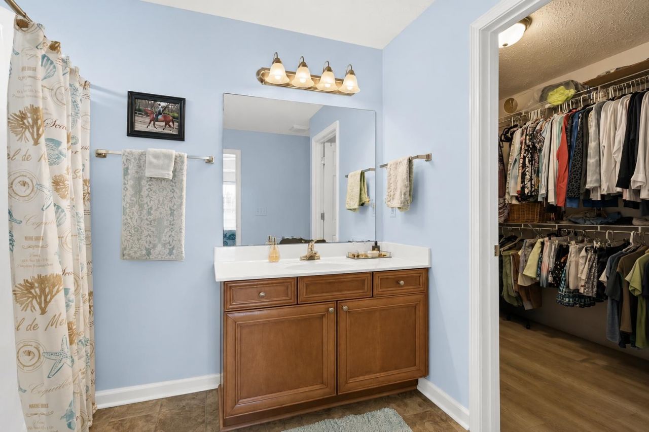 252 Hickory Springs Ct.  Photo 26