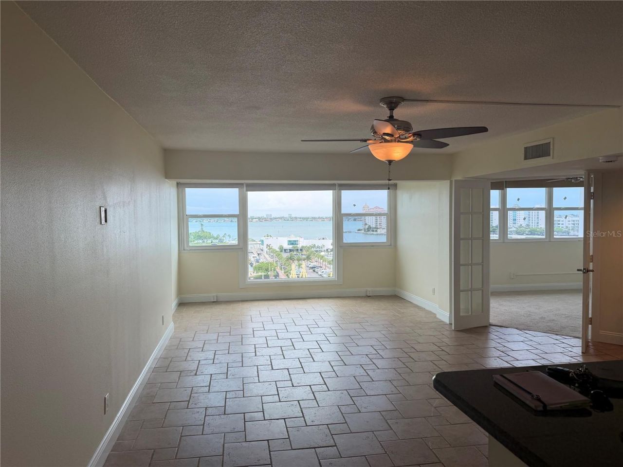 33 S Gulfstream Avenue , Unit 1001, Sarasota, FL 34236 Photo