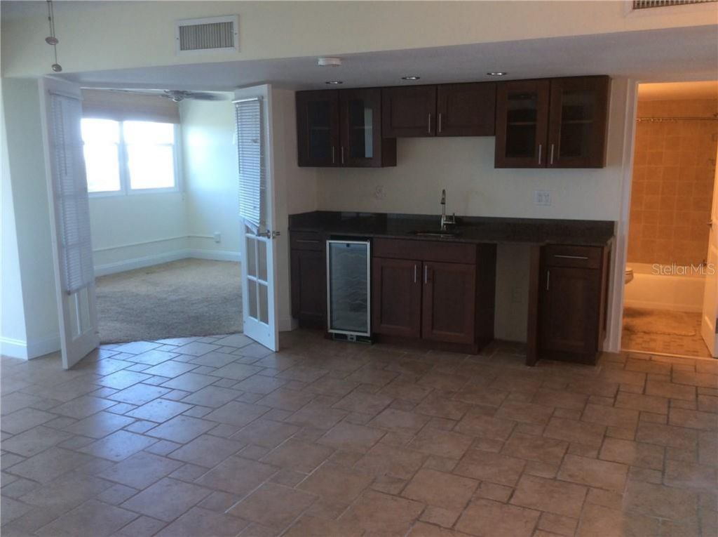 33 S Gulfstream Avenue , Unit 1001, Sarasota, FL 34236 Photo