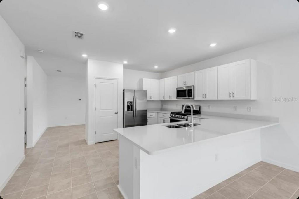 13411 Camelot Court , Parrish, FL 34219 Photo