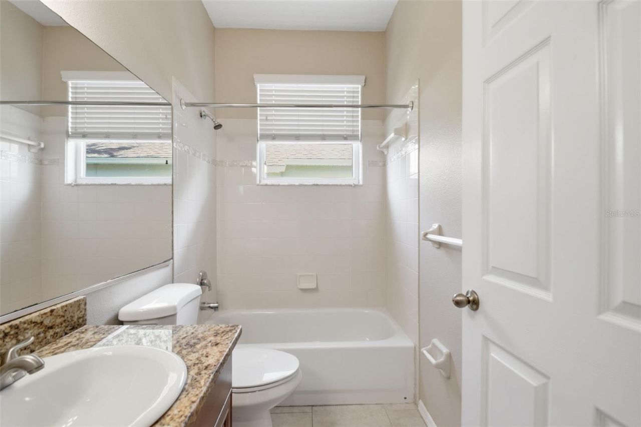 12521 Tall Pines Way, Bradenton, FL 34202 Photo