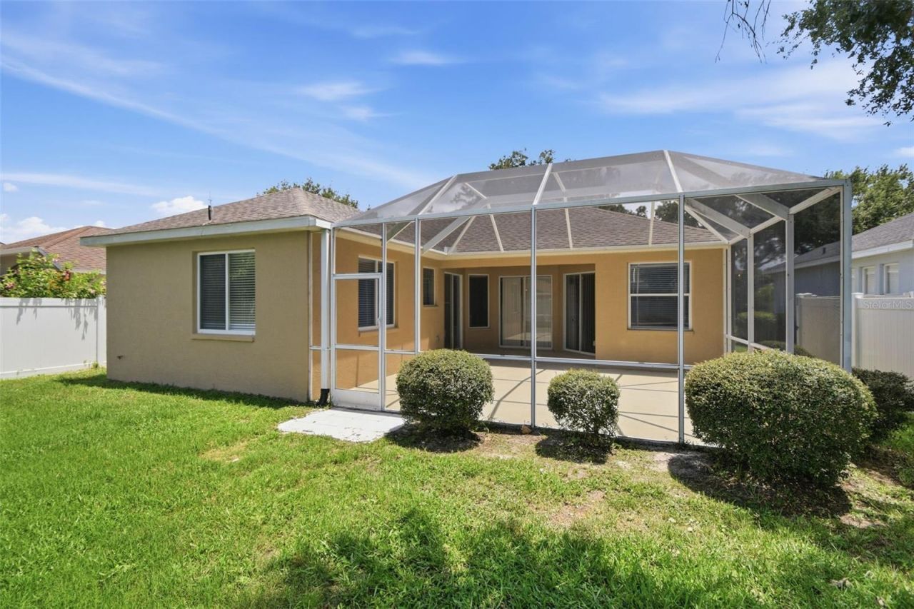 12521 Tall Pines Way, Bradenton, FL 34202 Photo