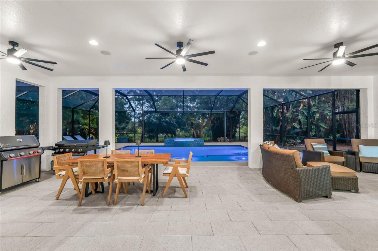 9227 Tillinghast Drive, Tampa, FL 33626 Photo