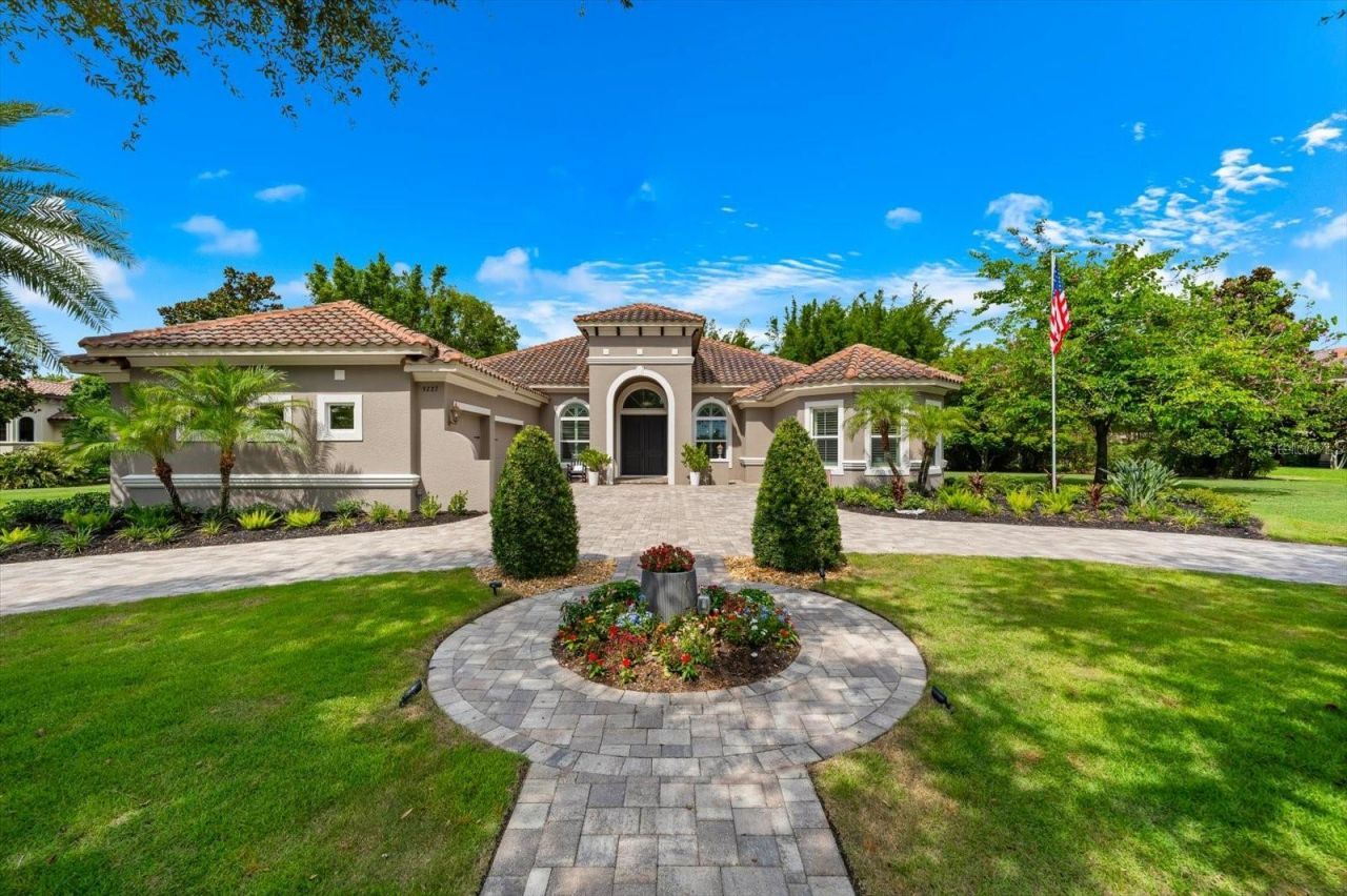 9227 Tillinghast Drive, Tampa, FL 33626 Photo