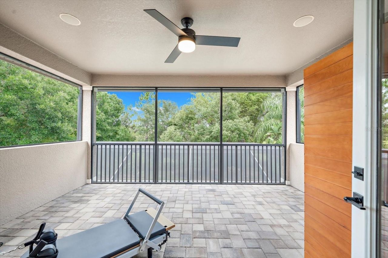 9227 Tillinghast Drive, Tampa, FL 33626 Photo