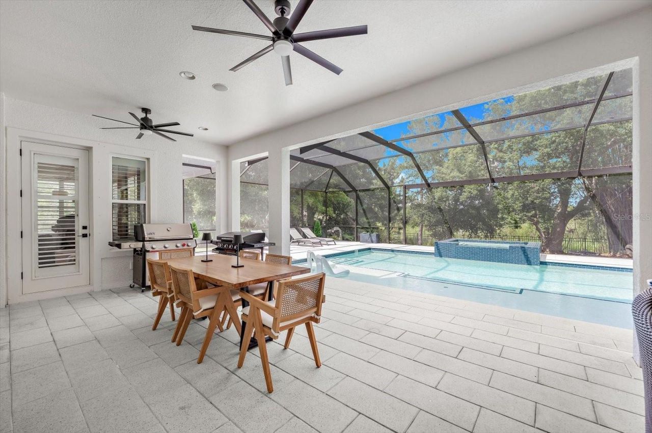 9227 Tillinghast Drive, Tampa, FL 33626 Photo