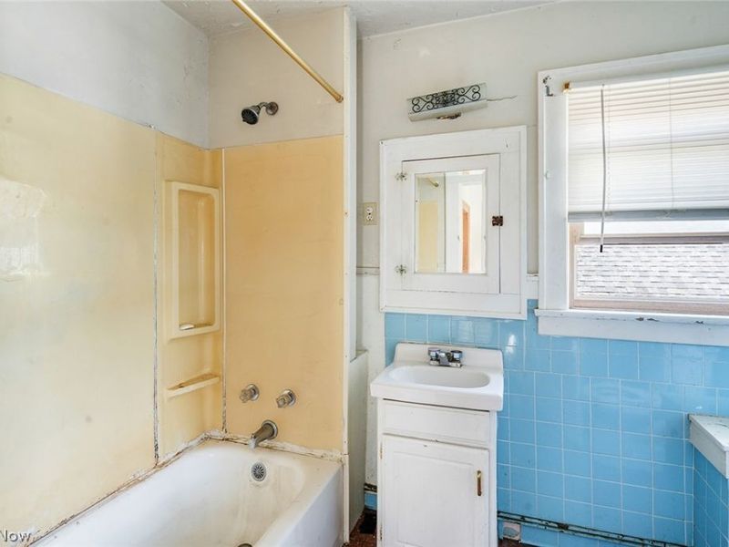 139 N Hazelwood Avenue, Youngstown, OH 44509 Photo 28