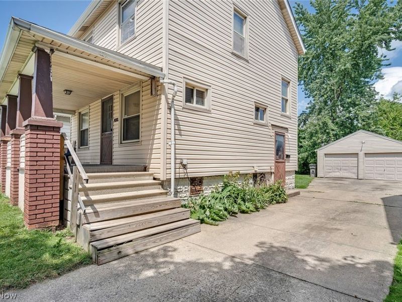 139 N Hazelwood Avenue, Youngstown, OH 44509 Photo 6