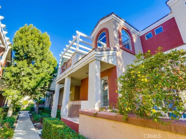 54 Santa Barbara Court, Lake Forest, CA 92610