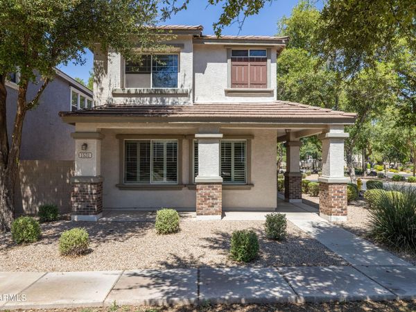 1531 S LONGSPUR Lane, Gilbert, AZ 85296