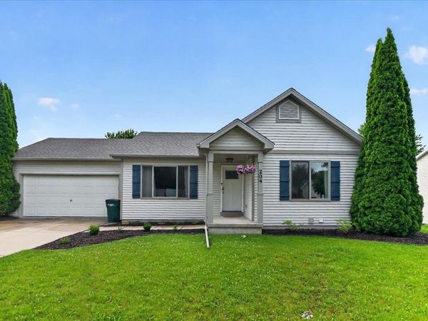 204 Weald Bridge Road, Cottage Grove, WI 53527