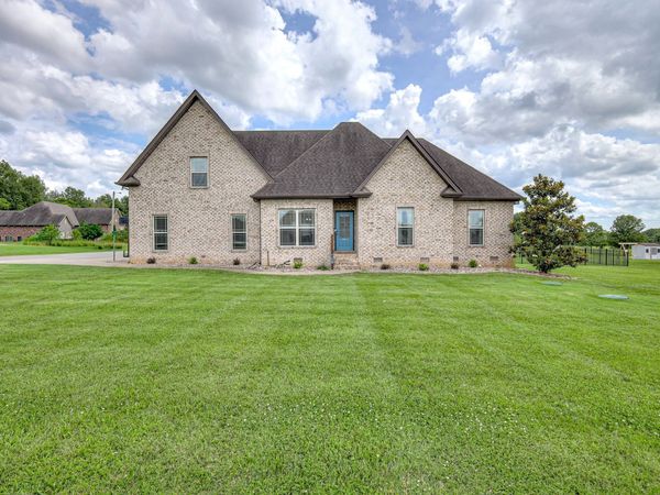 232 Waldron View Dr , Murfreesboro, TN 37130