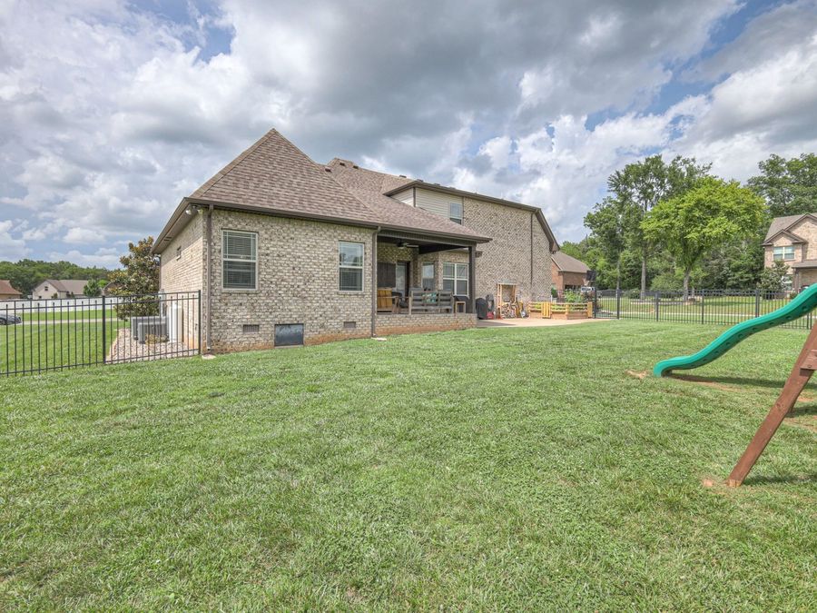 Property Image 46