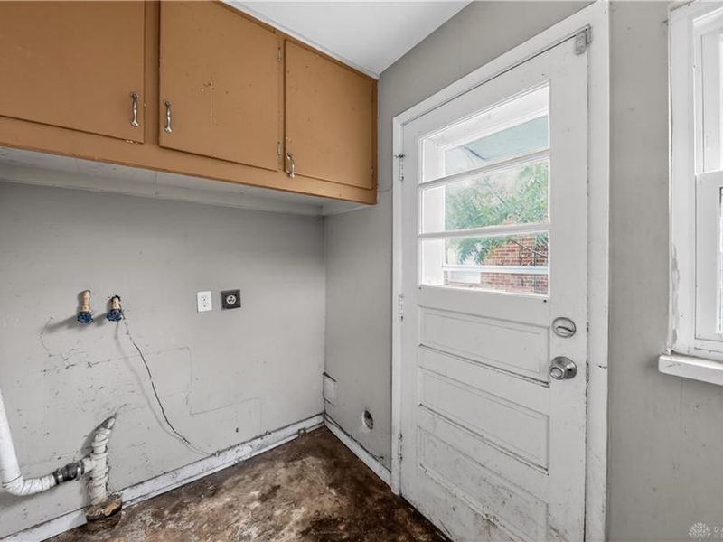 1933 Burroughs Drive, Dayton, OH 45406 Photo 14