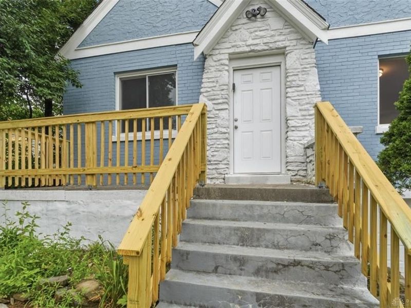 3604 June Street, Cincinnati, OH 45211 Photo 5
