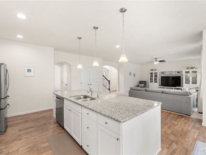 35191 Katlin Court, Avon, OH 44011 Photo 11