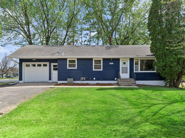 4965 Main Street E, Maple Plain, MN 55359