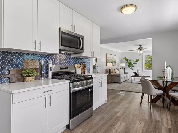 4965 Main Street E, Maple Plain, MN 55359
