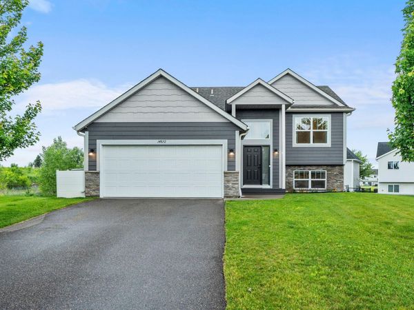 14872 Quintana Circle NW, Anoka, MN 55303