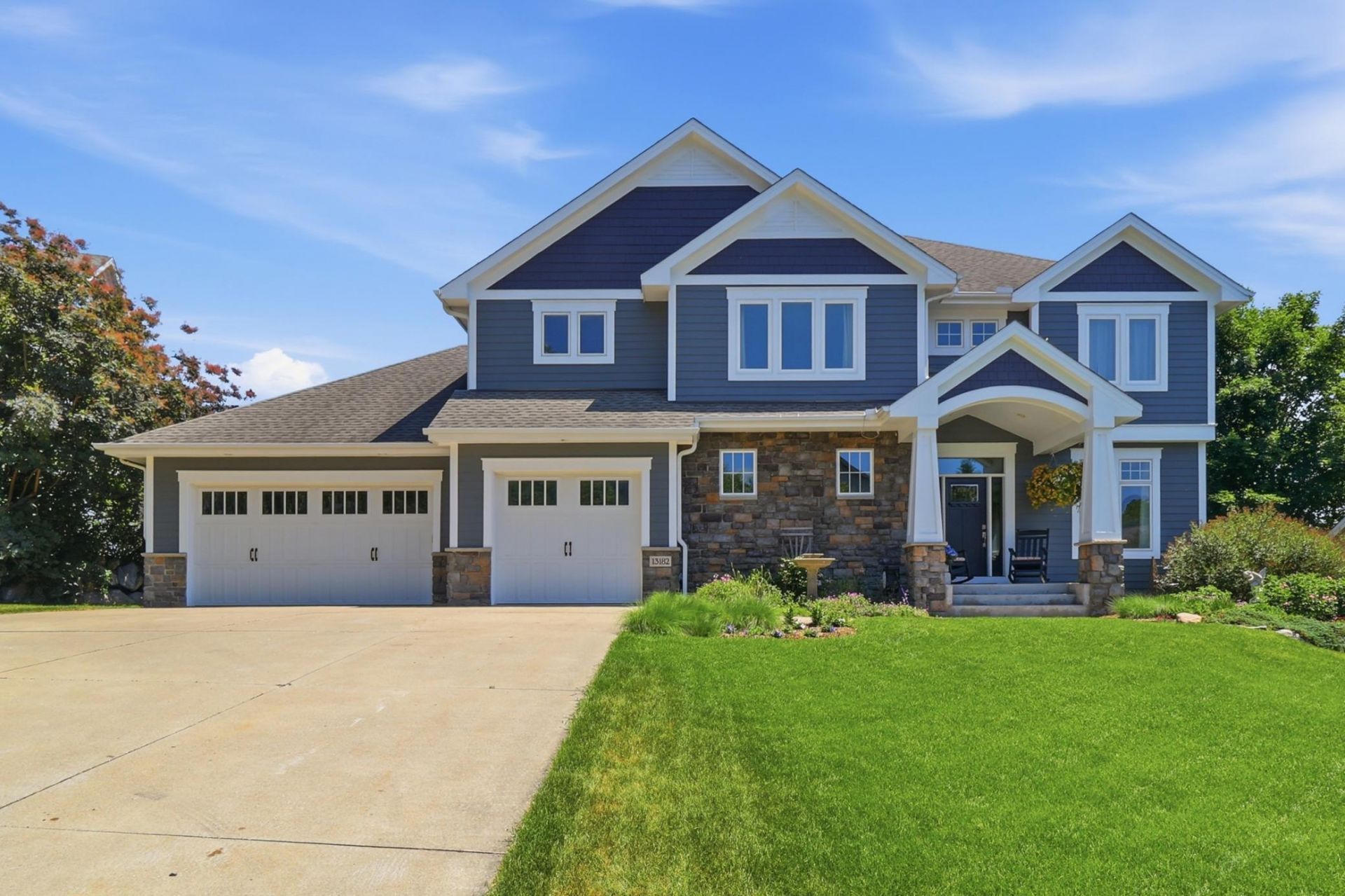 13182 Danube Lane , Rosemount, MN 55068