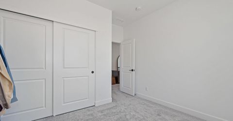 8370 Pinot Grigio St, Roseville, CA 95747 Photo