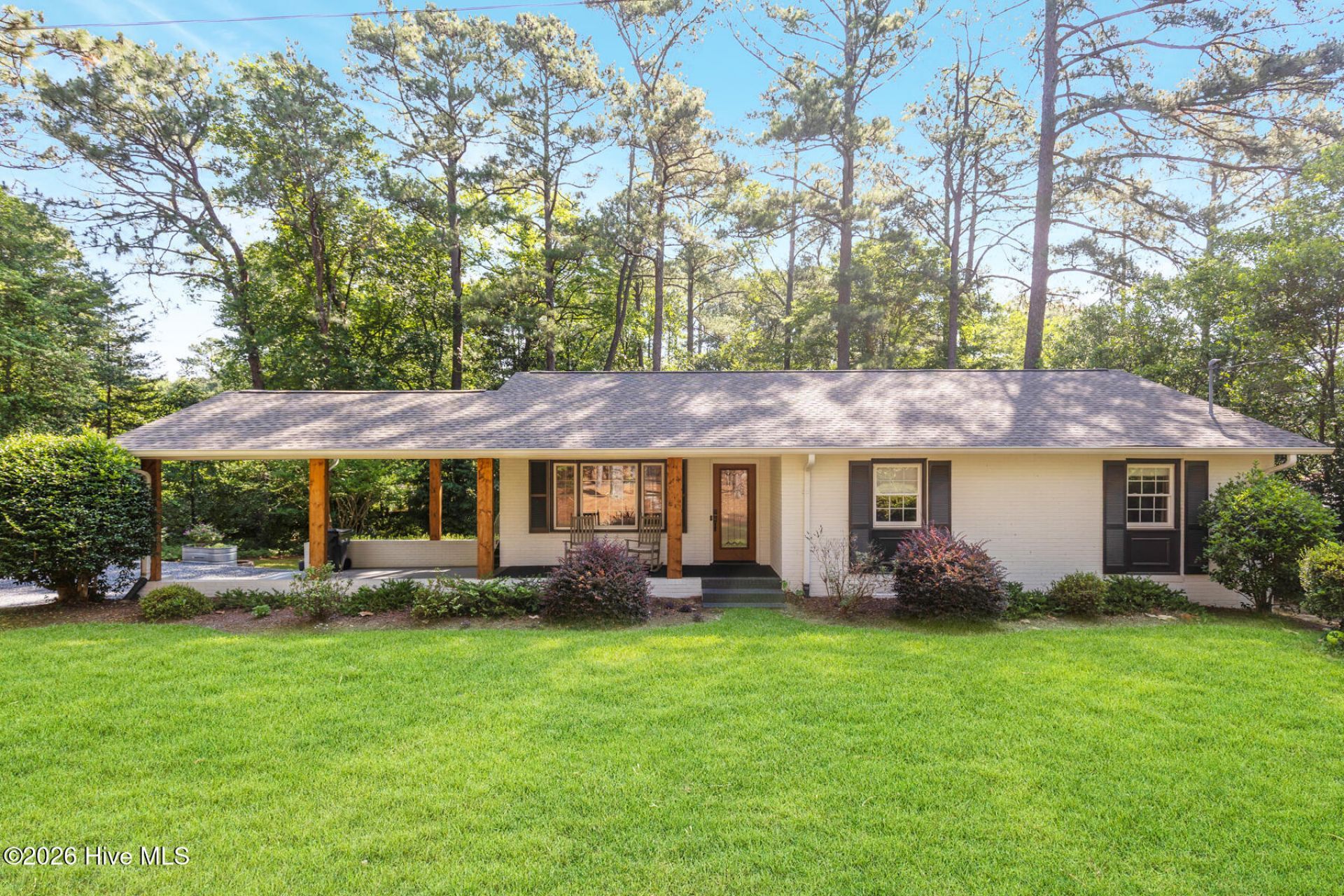 197 Midland Road, Southern Pines, NC 28387 Main Photo