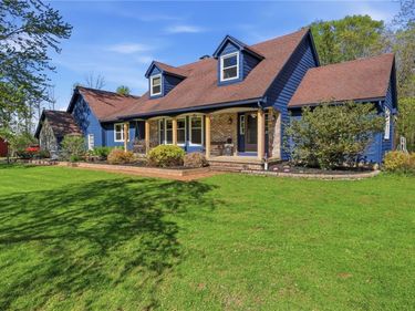 1774 Manitou Road , Spencerport, NY 14559