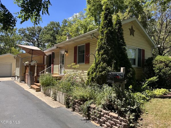 2625 Westbrook Drive , Toledo, OH 43613