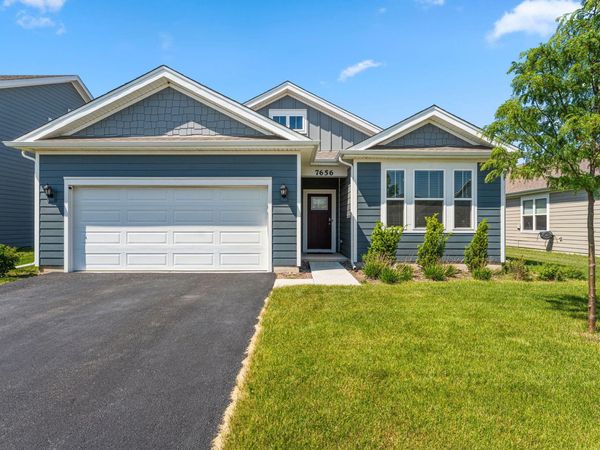 7656 W 105th Place , Crown Point, IN 46307