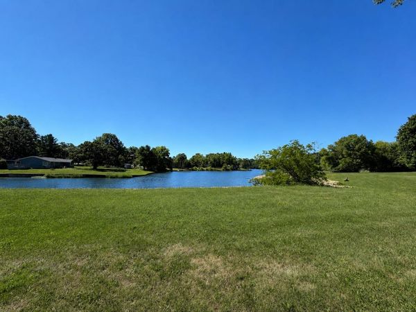 900 Timber Trail Drive, DIXON, IL 61021