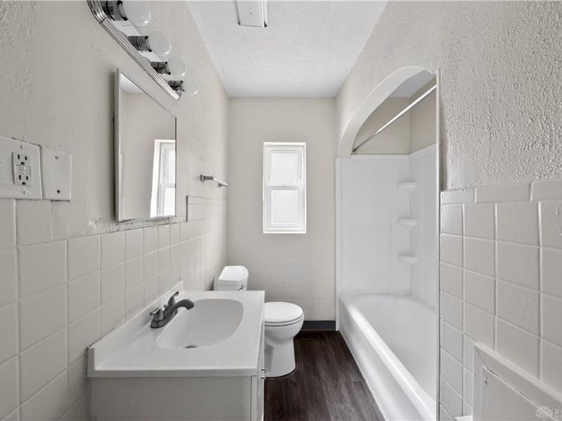 521 W Parkwood Drive, Dayton, OH 45405 Photo 22
