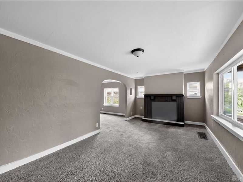 521 W Parkwood Drive, Dayton, OH 45405 Photo 7
