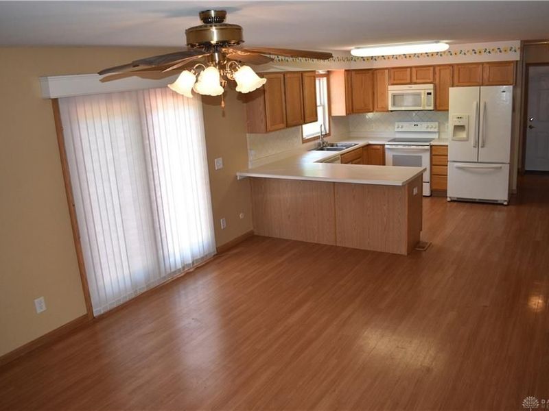 2284 Katherine Boulevard, Bethel Township, OH 45341 Photo 4