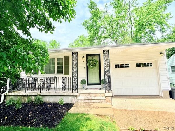 3 Perimeter Road, Whitesboro, NY 13492