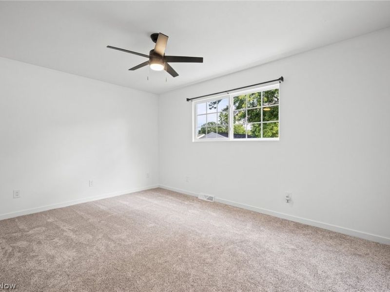 864 Wilder Avenue, Elyria, OH 44035 Photo 20