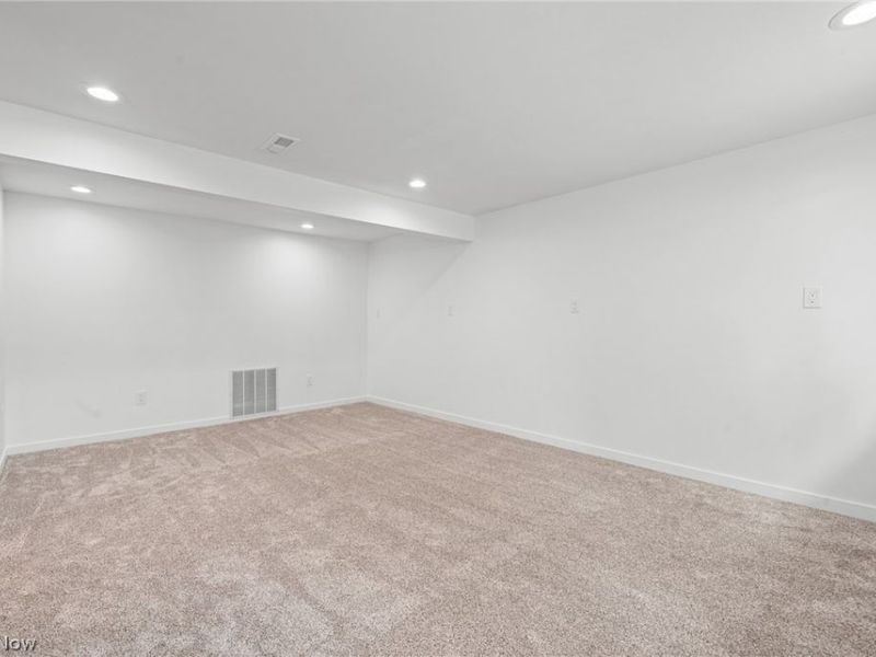864 Wilder Avenue, Elyria, OH 44035 Photo 35