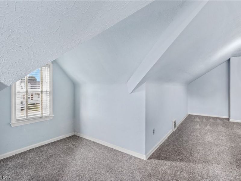 5915 Forest Avenue, Parma, OH 44129 Photo 11