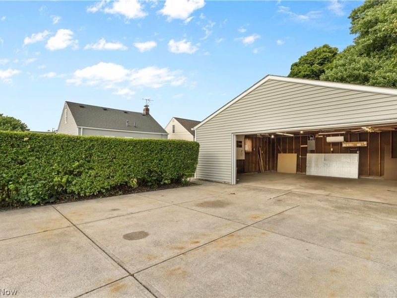 5915 Forest Avenue, Parma, OH 44129 Photo 19