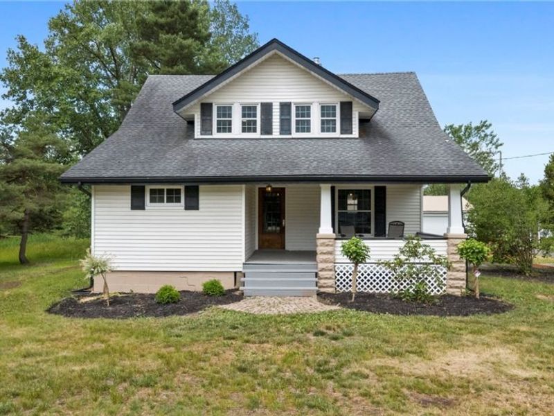 298 Substation Road, Brunswick, OH 44212 Photo 1