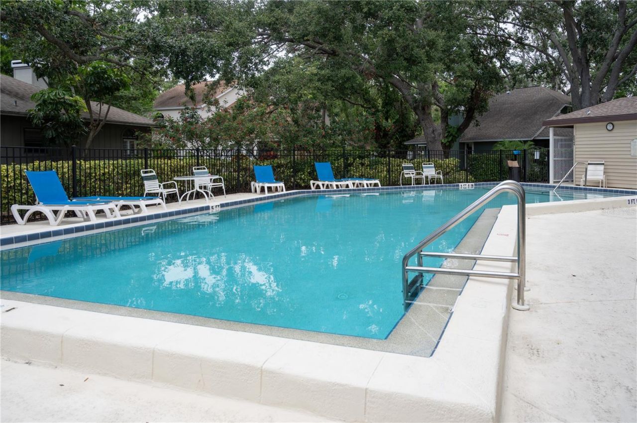 6908 Arbor Oaks Circle , Bradenton, FL 34209 Photo