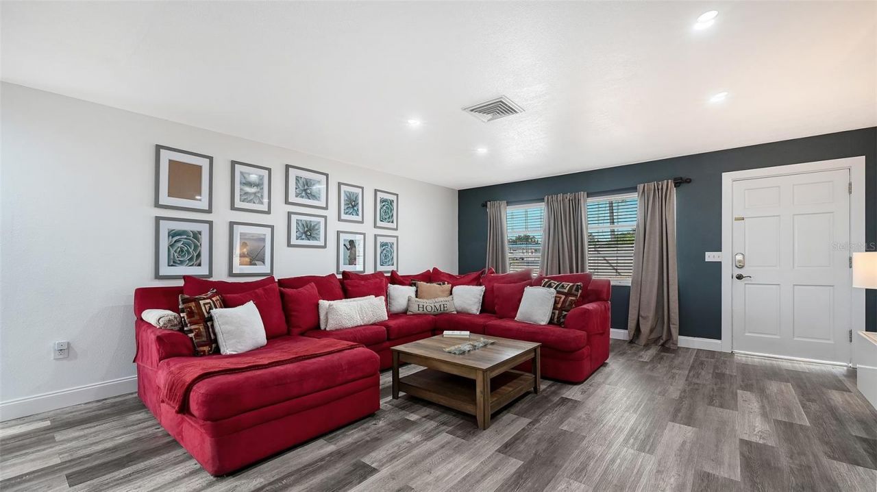 2103 Lusitania Drive, Sarasota, FL 34231 Photo