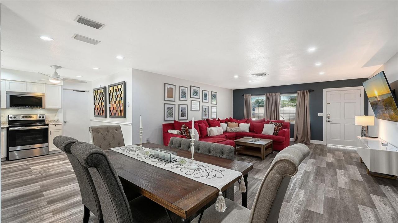 2103 Lusitania Drive, Sarasota, FL 34231 Photo
