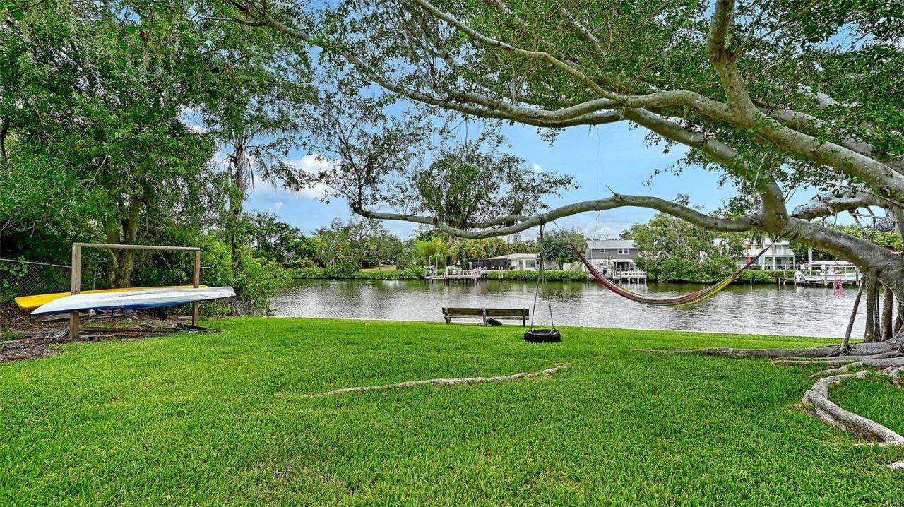 2103 Lusitania Drive, Sarasota, FL 34231 Photo