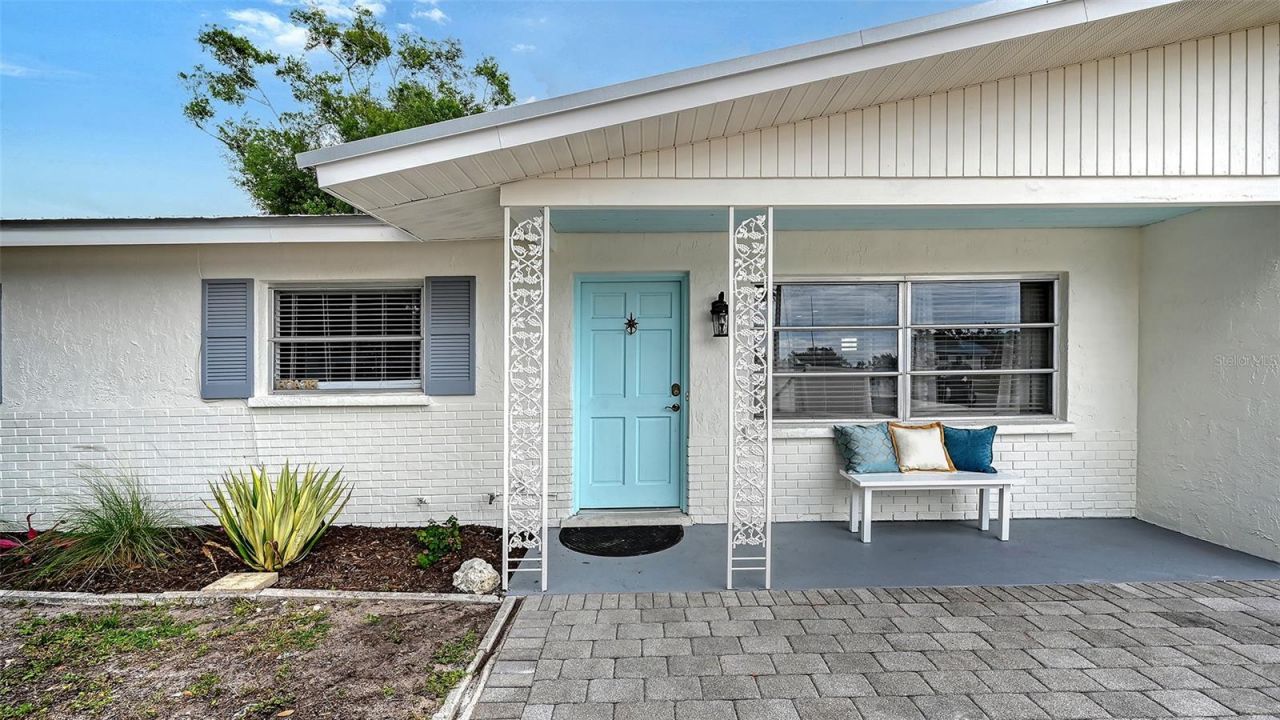 2103 Lusitania Drive, Sarasota, FL 34231 Photo