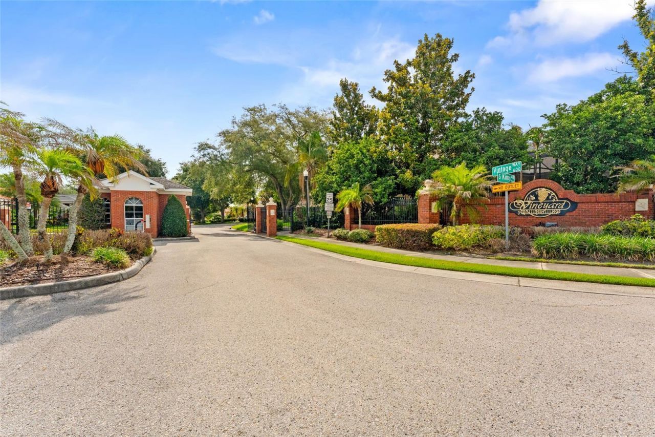 509 Vintage Way , Brandon, FL 33511 Photo
