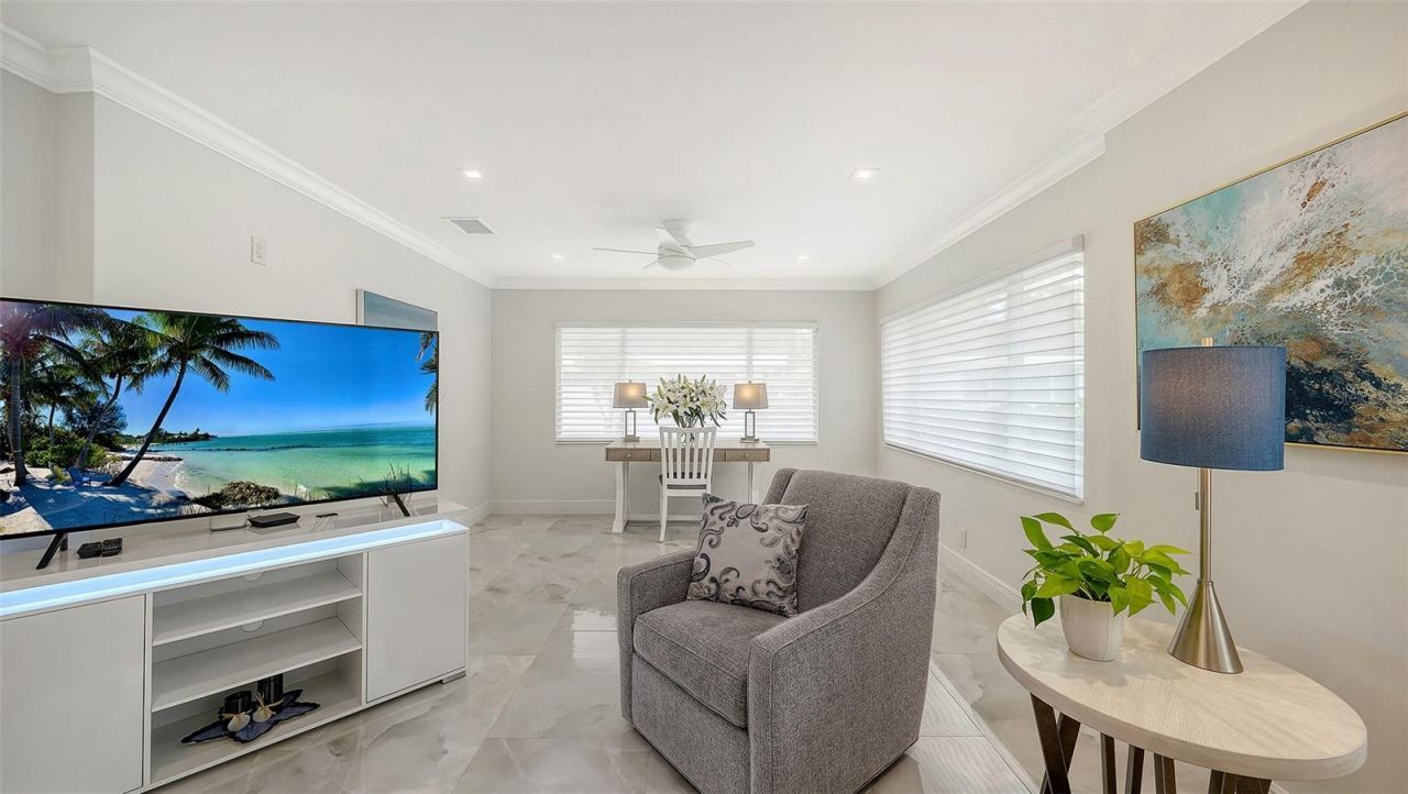 1900 Benjamin Franklin Drive , Unit V11, Sarasota, FL 34236 Photo