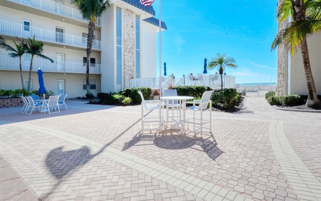 1900 Benjamin Franklin Drive , Unit V11, Sarasota, FL 34236 Photo