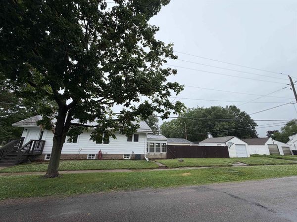 743 Magnolia , Waterloo, IA 50701