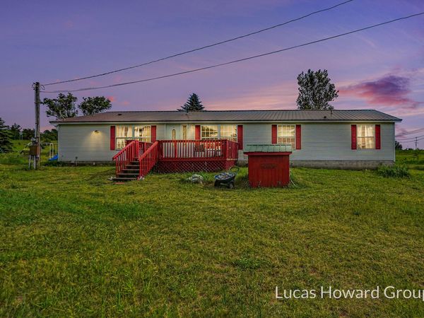 6944 S Saddler Road, Chase, MI 49623